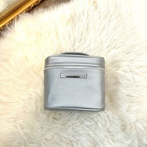 Chantecaille Traveling Case/Makeup Bag